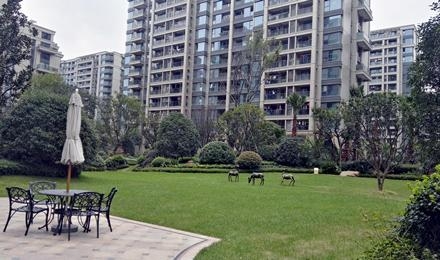 杭州(zhou)·濱江(jiang)萬傢(jia)蘤(hua)城禦(yu)湖(hu)園(yuan)翠(cui)湖(hu)苑(yuan)