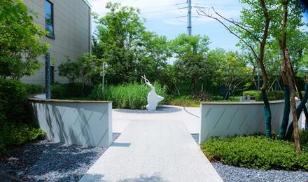 長(zhang)沙·長房雲(yún)(yun)尚公(gong)館項(xiang)目展示(shi)區(qū)園林景觀(guan)工程