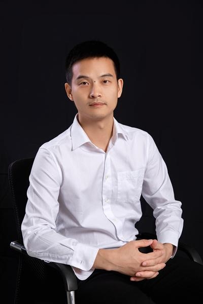 景觀(guan)施(shi)工圖(tu)研(yan)究(jiu)院  設(shè)計(ji)院(yuan)長 餘超文