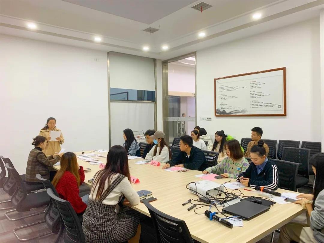 湖(hu)南(nan)省(sheng)一建(jian)園(yuan)林(lin)建(jian)設(shè)有(you)限(xian)公司