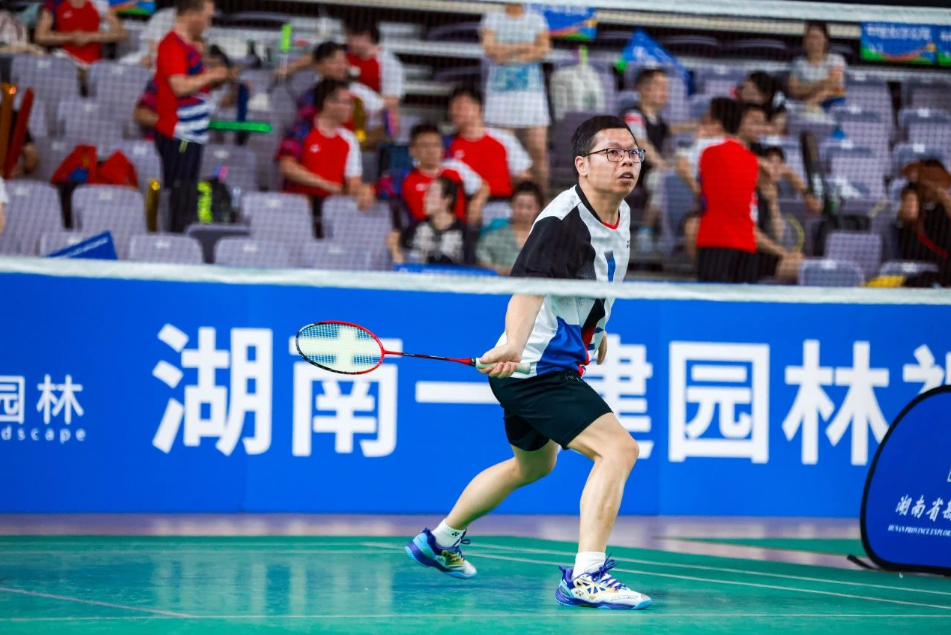 湖南省(sheng)一建(jian)園(yuan)林(lin)建(jian)設(shè)(she)有限公司