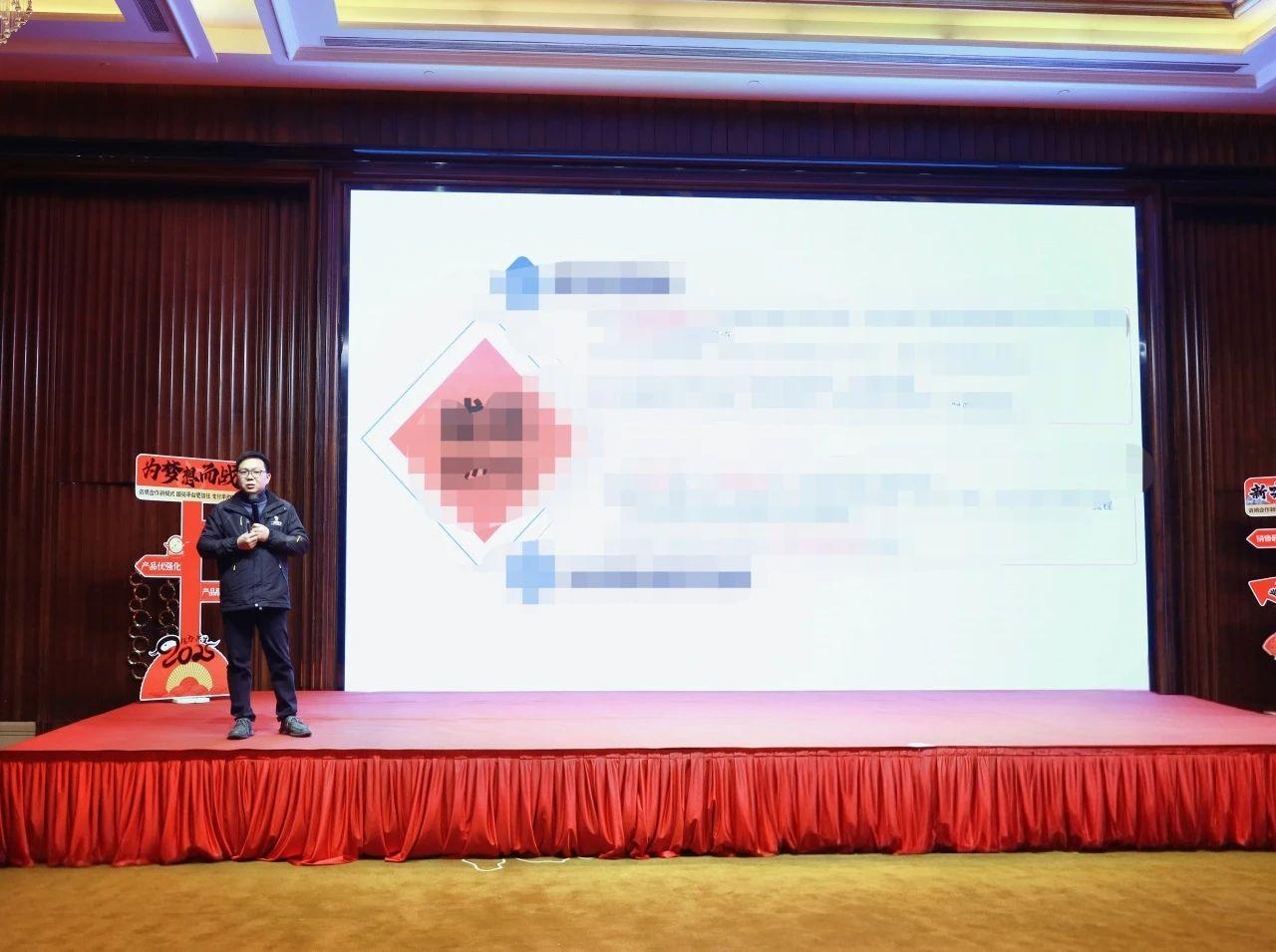 湖(hu)南(nan)省(sheng)一(yi)建園(yuan)林(lin)建設(shè)有(you)限公(gong)司