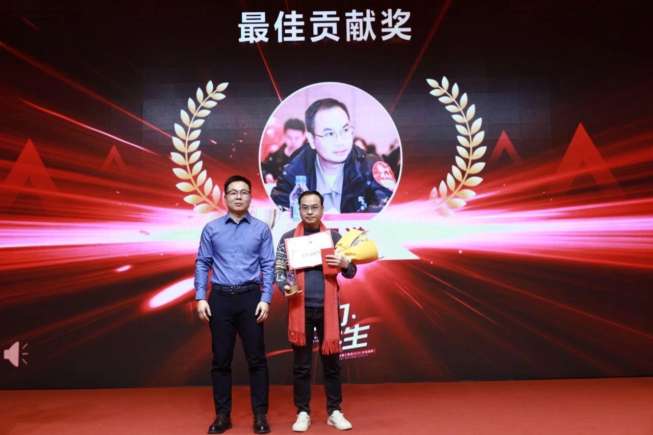 湖南(nan)省一(yi)建園林建設(shè)(she)有(you)限公(gong)司