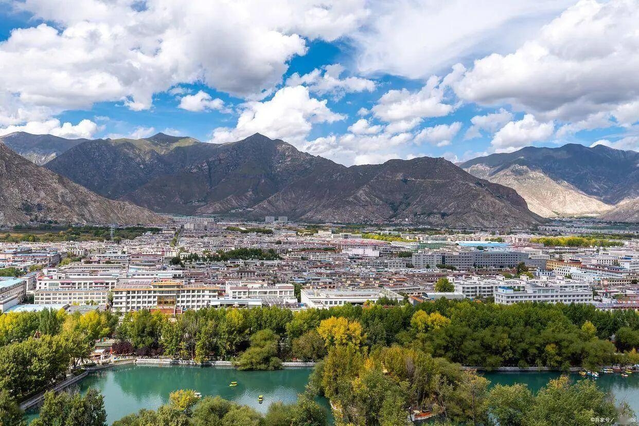 湖南省一(yi)建園林(lin)建設(shè)(she)有(you)限公(gong)司 湖(hu)南(nan)省(sheng)一(yi)建(jian)園林建設(shè)(she)有(you)限公司(si)